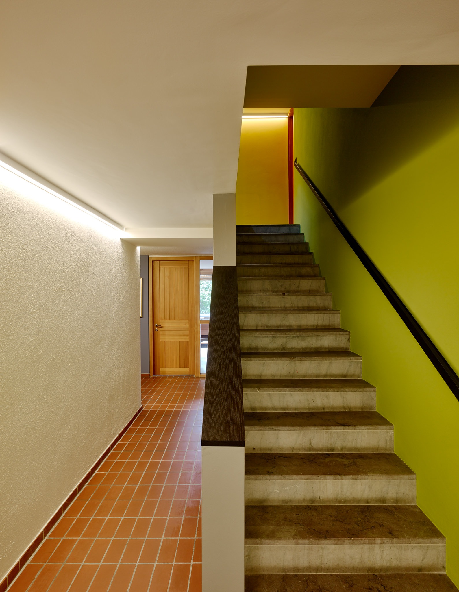 E15560 Alpa 052386p SCREEN